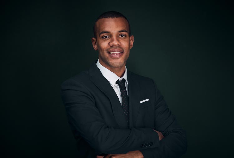 Headshot Retouching Service